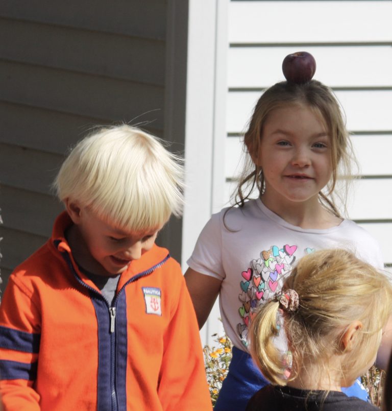 0A283BF8FA7141CDBA778126D717616D Stratton School